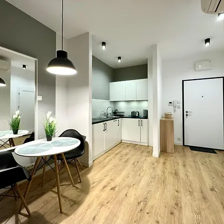 K22 Wola Slawinska 6/511 Z Wanna * Warschau